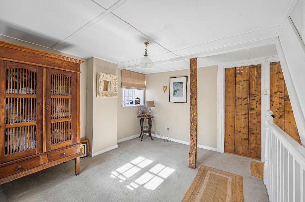 3 Bedroom House for Sale in Seaford, BN25 2AB