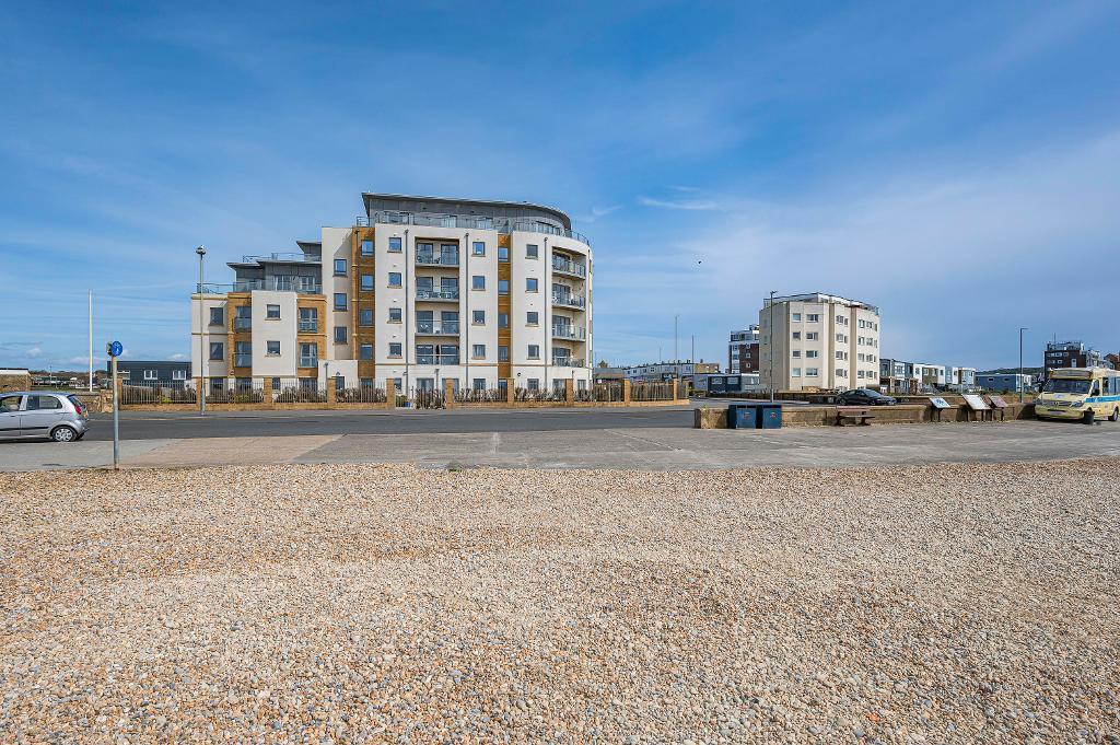 1 Bedroom Retirement flat for Sale in Seaford, BN25 1FF