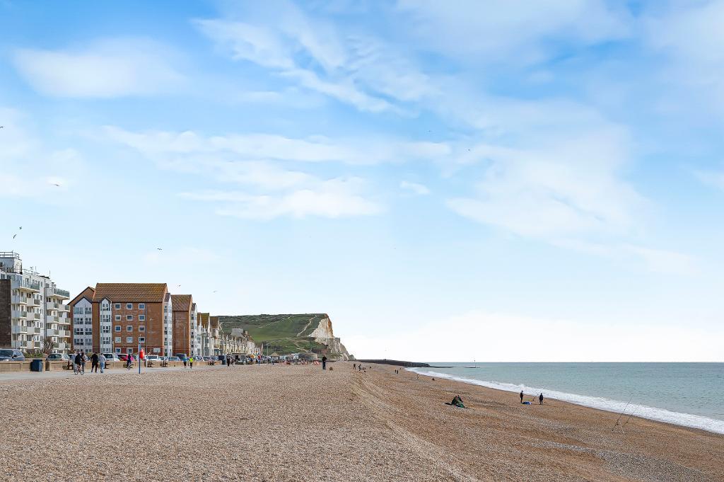 1 Bedroom Retirement flat for Sale in Seaford, BN25 1FF