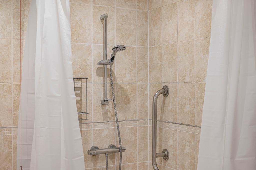 1 Bedroom Retirement flat for Sale in Seaford, BN25 1FF