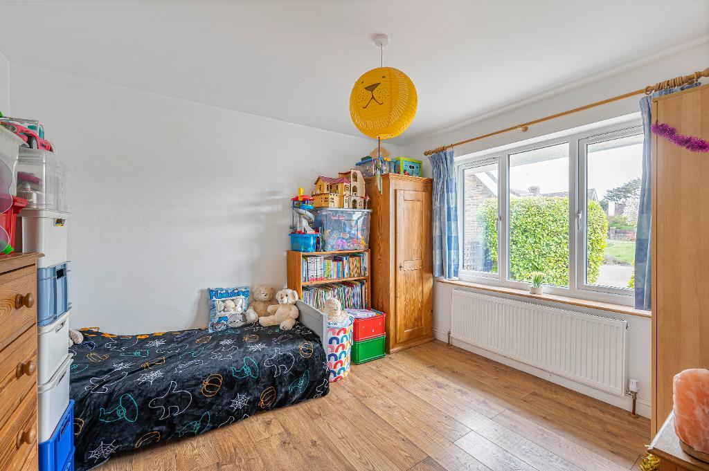 5 Bedroom House for Sale in Seaford, BN25 4NX