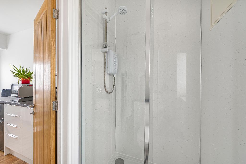 5 Bedroom House for Sale in Seaford, BN25 4NX