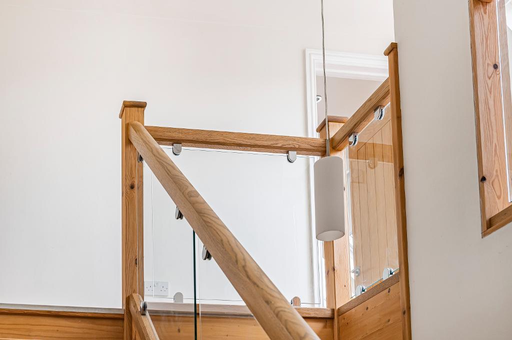 5 Bedroom House for Sale in Seaford, BN25 4NX