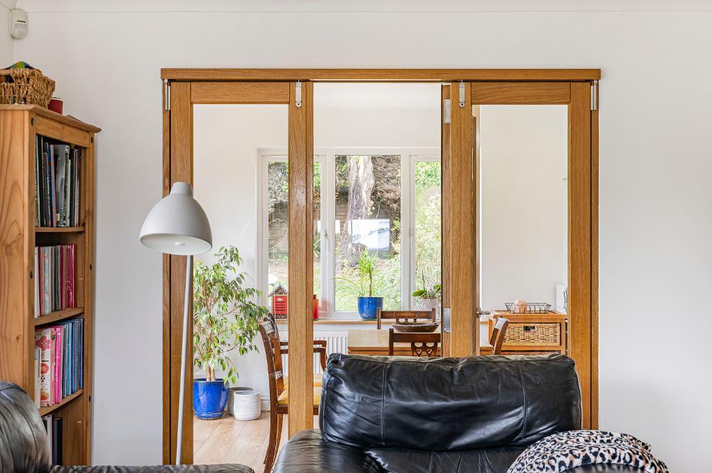 5 Bedroom House for Sale in Seaford, BN25 4NX