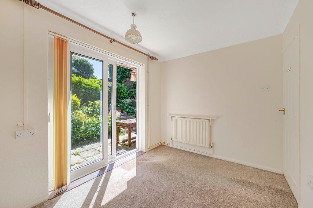 3 Bedroom Bungalow for Sale in Seaford, BN25 2RE