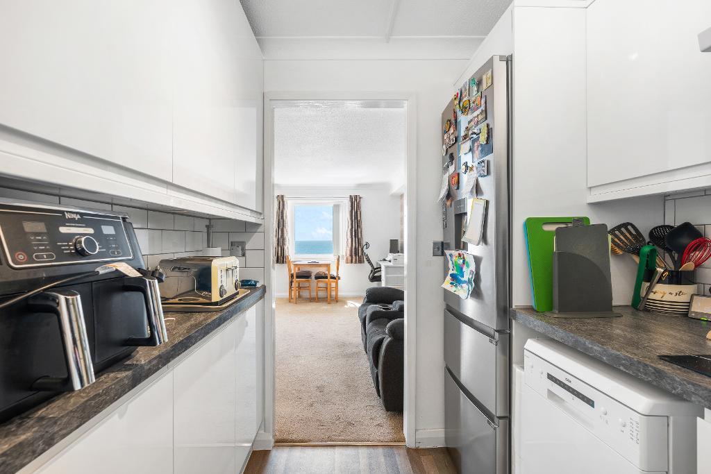 1 Bedroom Retirement flat for Sale in Seaford, BN25 1JP