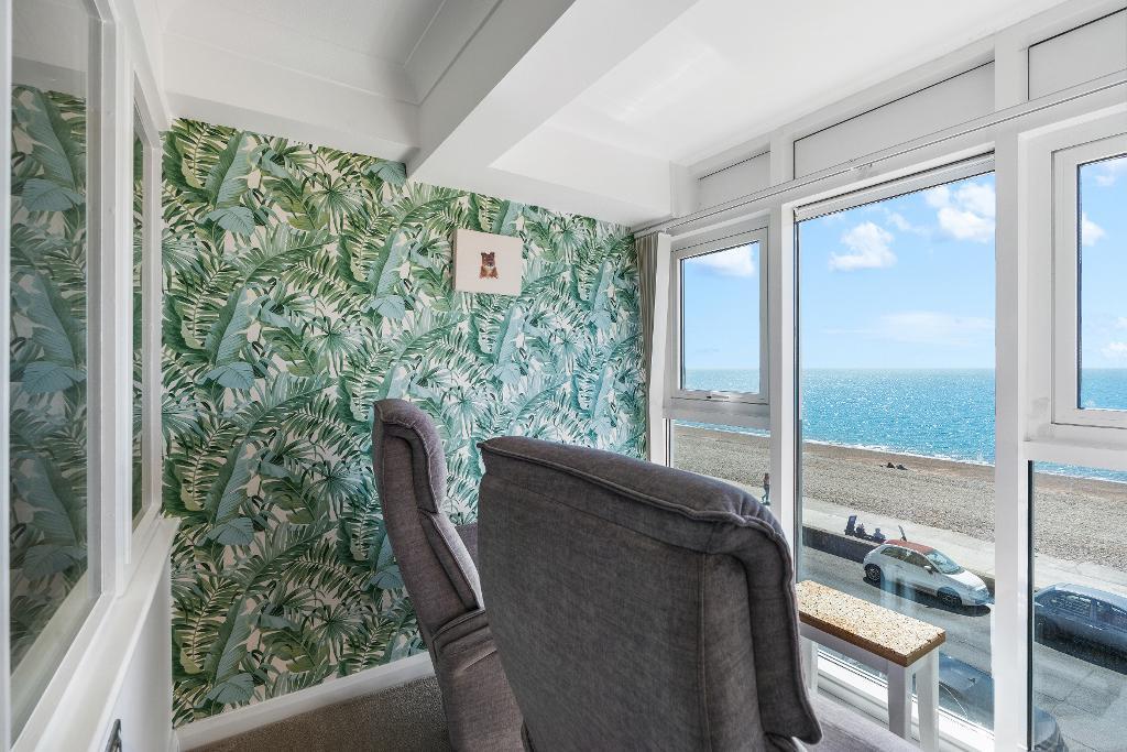 1 Bedroom Retirement flat for Sale in Seaford, BN25 1JP