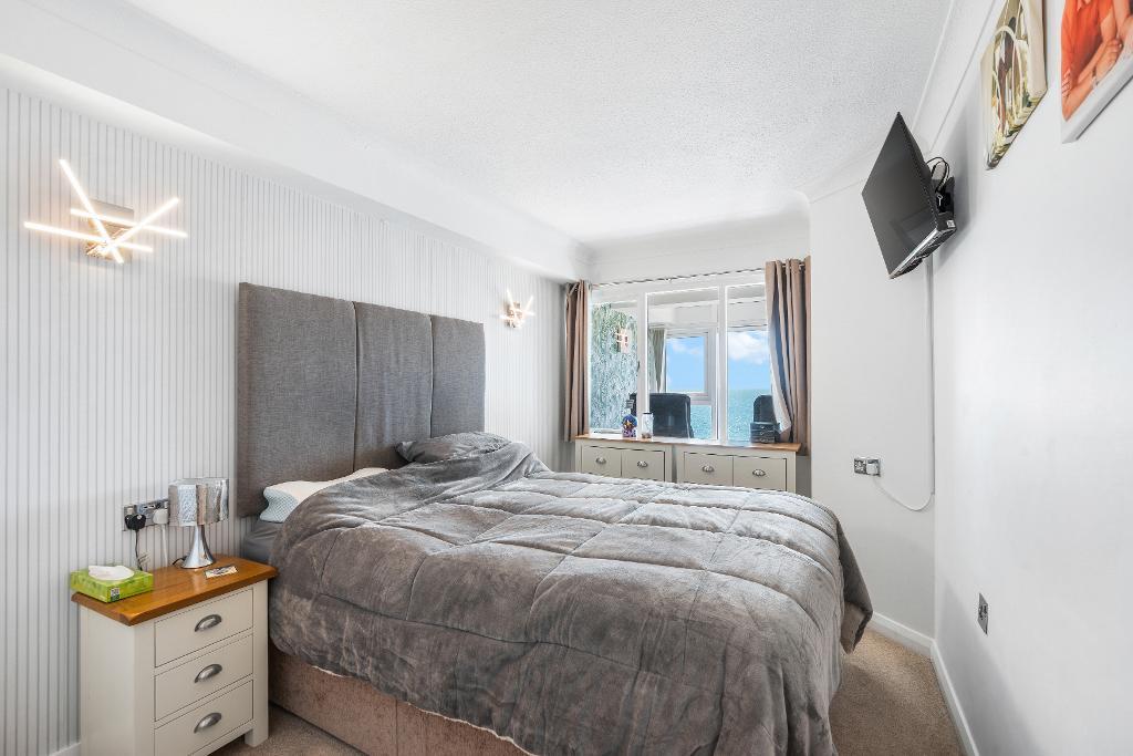 1 Bedroom Retirement flat for Sale in Seaford, BN25 1JP