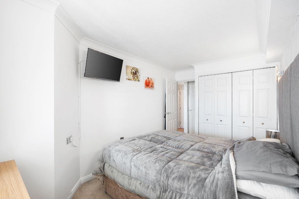 1 Bedroom Retirement flat for Sale in Seaford, BN25 1JP