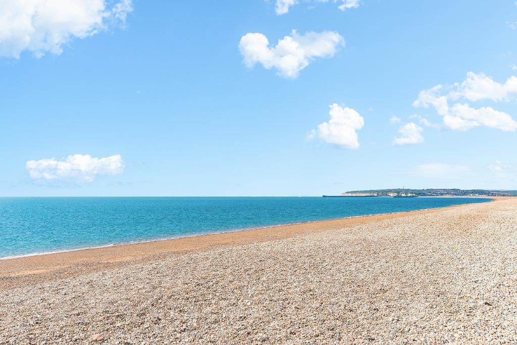 1 Bedroom Retirement flat for Sale in Seaford, BN25 1JP