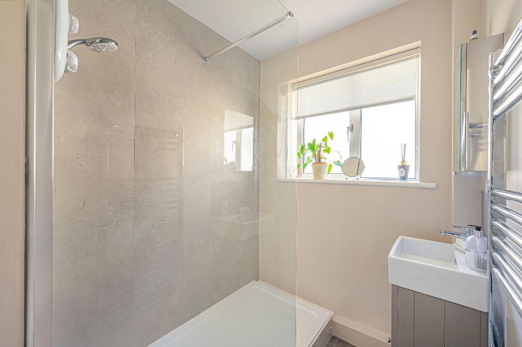3 Bedroom Bungalow for Sale in Seaford, BN25 3RY