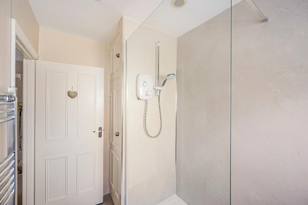 3 Bedroom Bungalow for Sale in Seaford, BN25 3RY