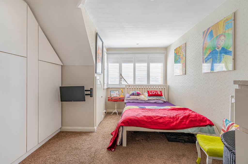 3 Bedroom House for Sale in Seaford, BN25 3NR