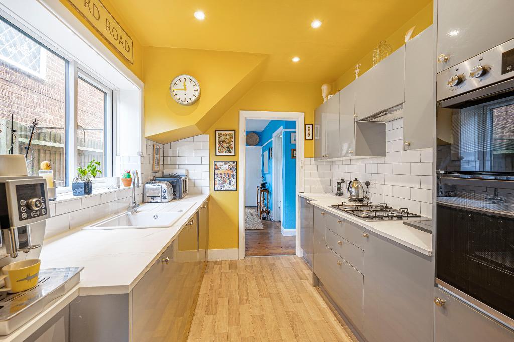 3 Bedroom House for Sale in Seaford, BN25 3NR