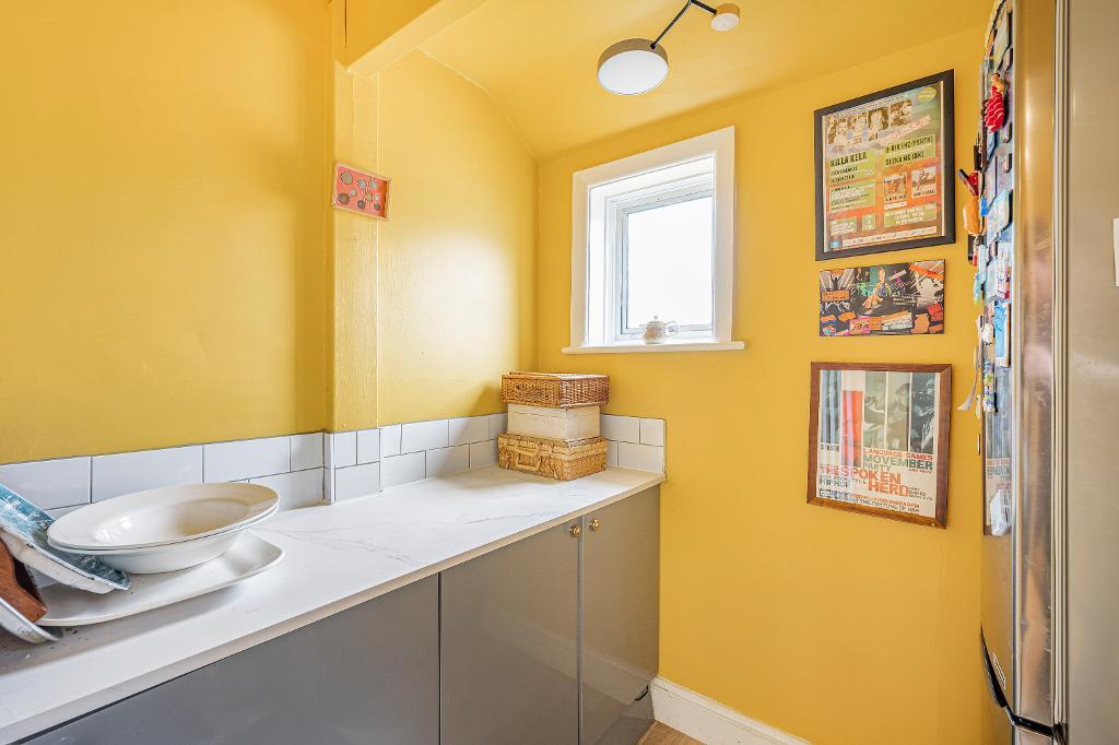 3 Bedroom House for Sale in Seaford, BN25 3NR