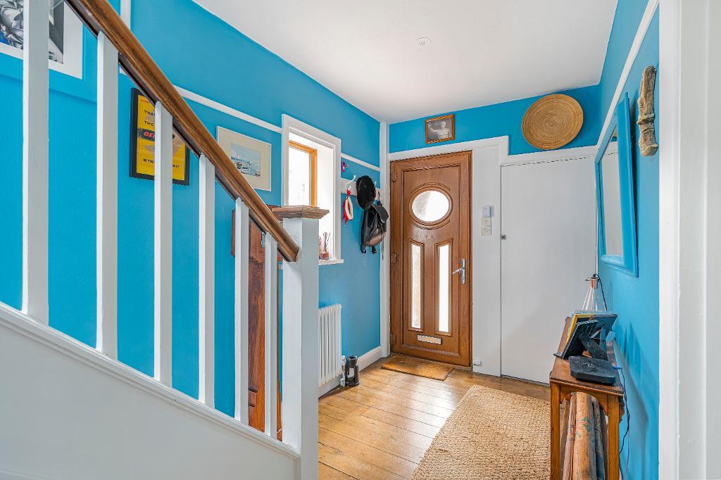 3 Bedroom House for Sale in Seaford, BN25 3NR