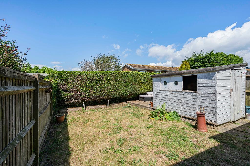 3 Bedroom House for Sale in Seaford, BN25 3NR