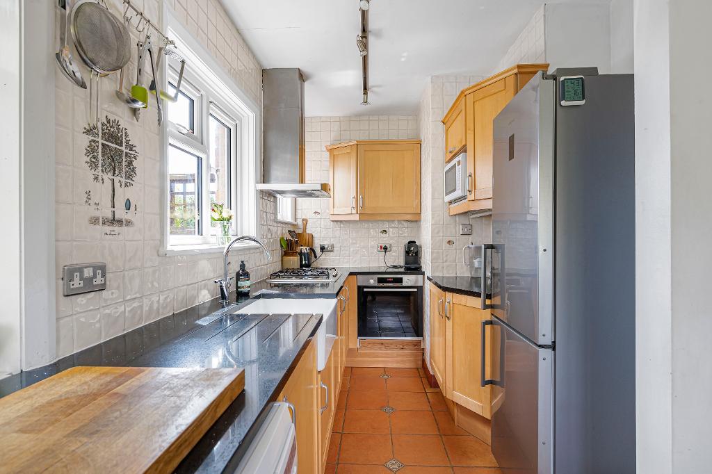 4 Bedroom House for Sale in Seaford, BN25 4HA
