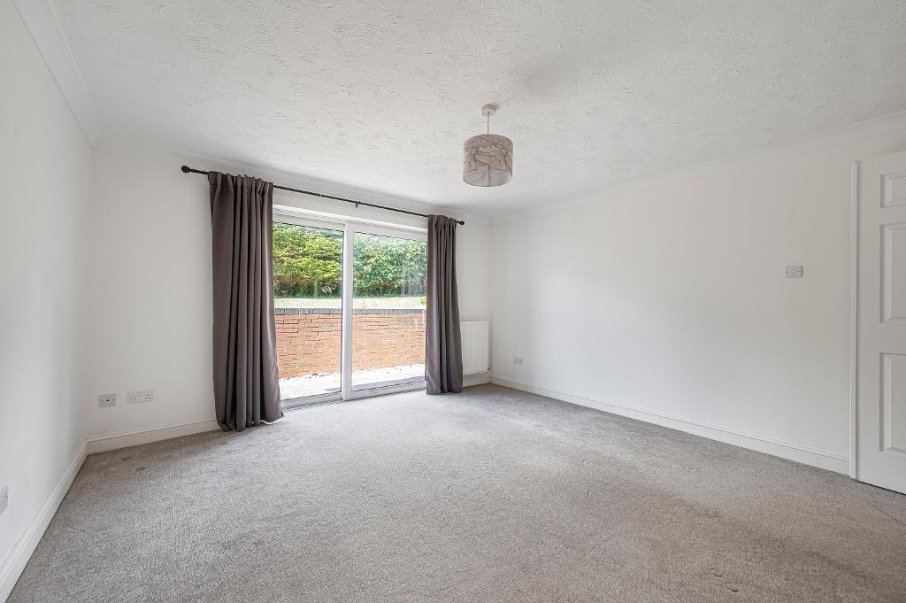 5 Bedroom House for Sale in Seaford, BN25 2QT