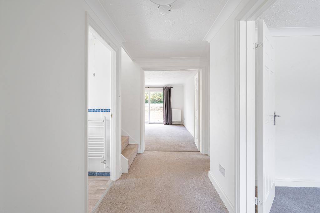 5 Bedroom House for Sale in Seaford, BN25 2QT