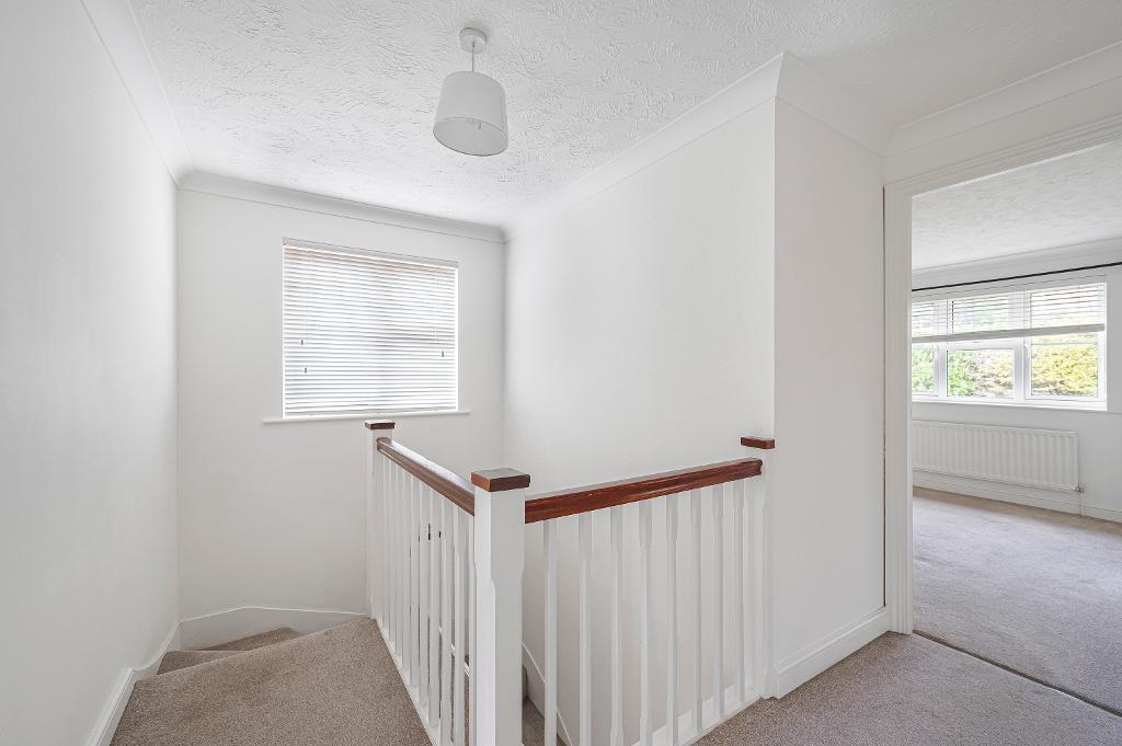 5 Bedroom House for Sale in Seaford, BN25 2QT