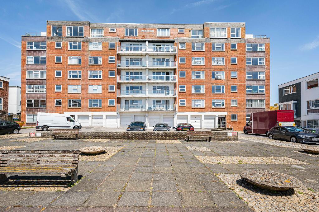 2 Bed Flat Property for Sale in Seaford, BN25 1EA by Newberry Tully