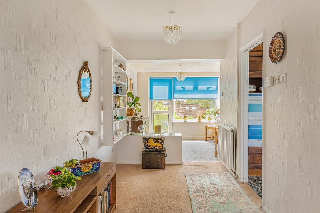 3 Bedroom House for Sale in Seaford, BN25 3ED