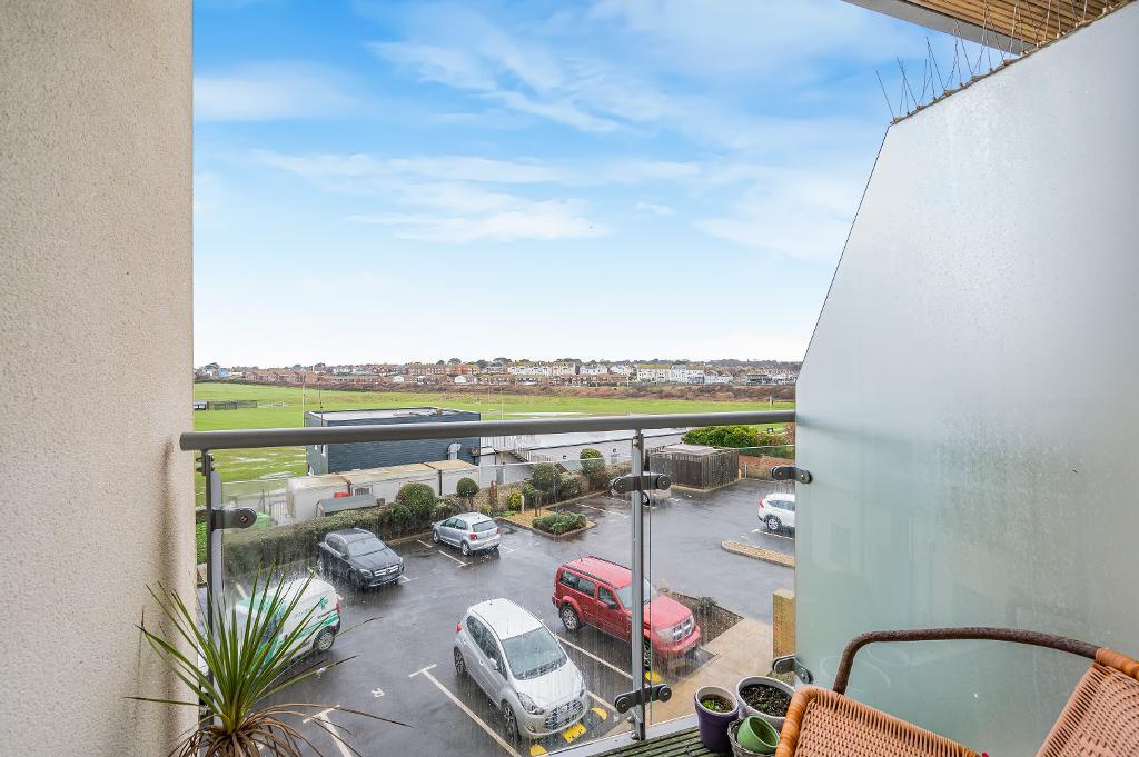 1 Bedroom Retirement flat for Sale in Seaford, BN25 1FF