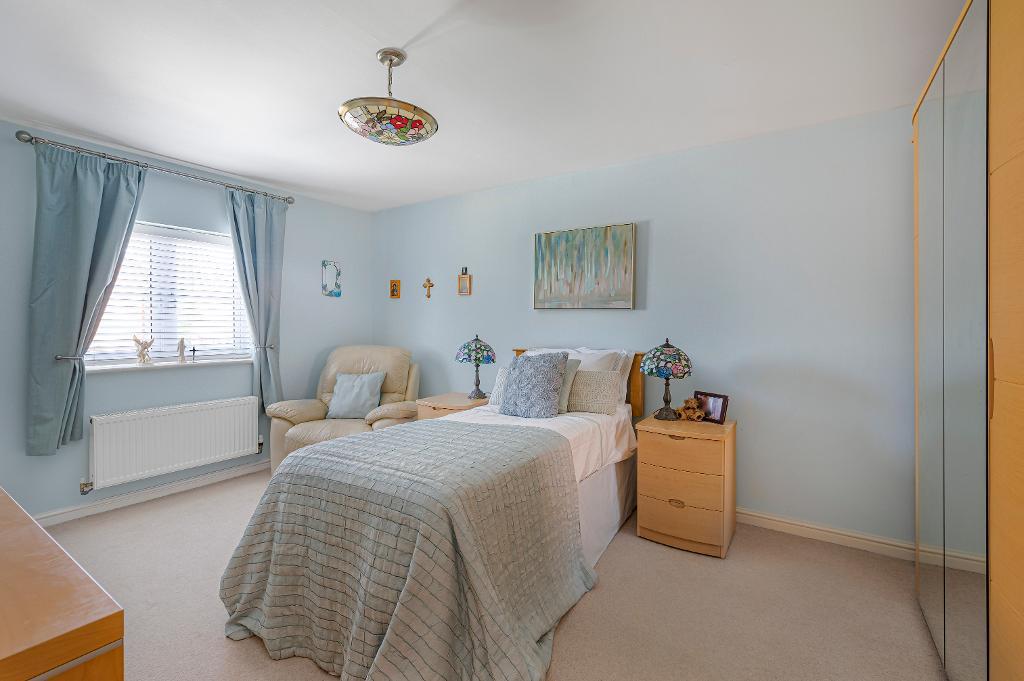 5 Bedroom House for Sale in Seaford, BN25 4AQ