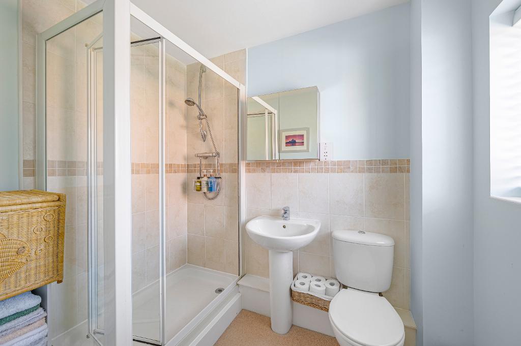 5 Bedroom House for Sale in Seaford, BN25 4AQ