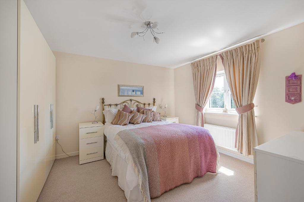 5 Bedroom House for Sale in Seaford, BN25 4AQ