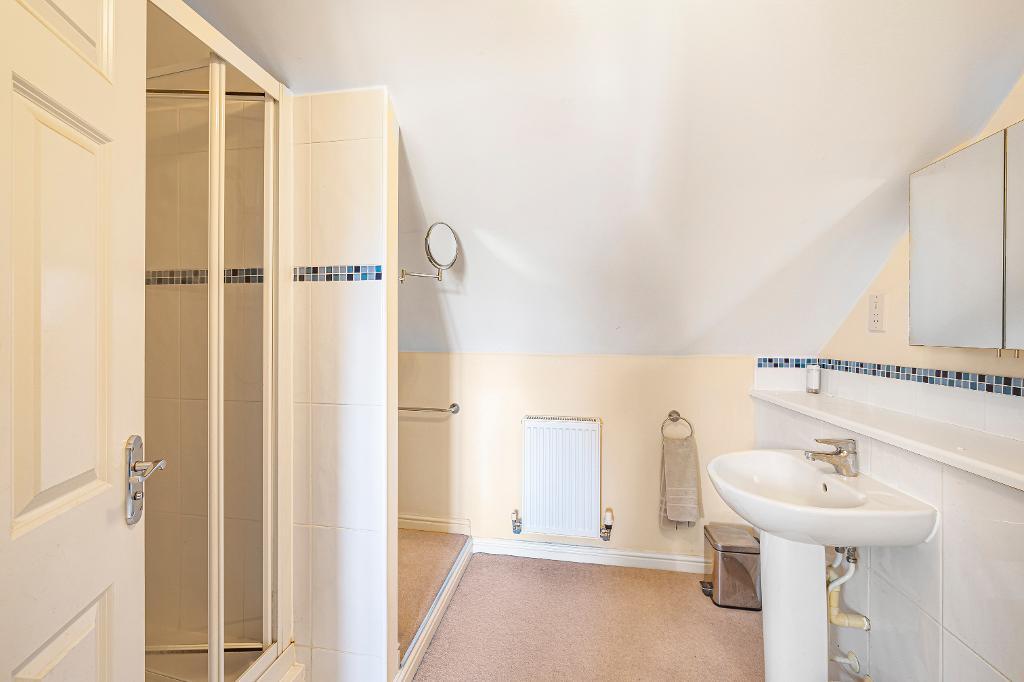 5 Bedroom House for Sale in Seaford, BN25 4AQ