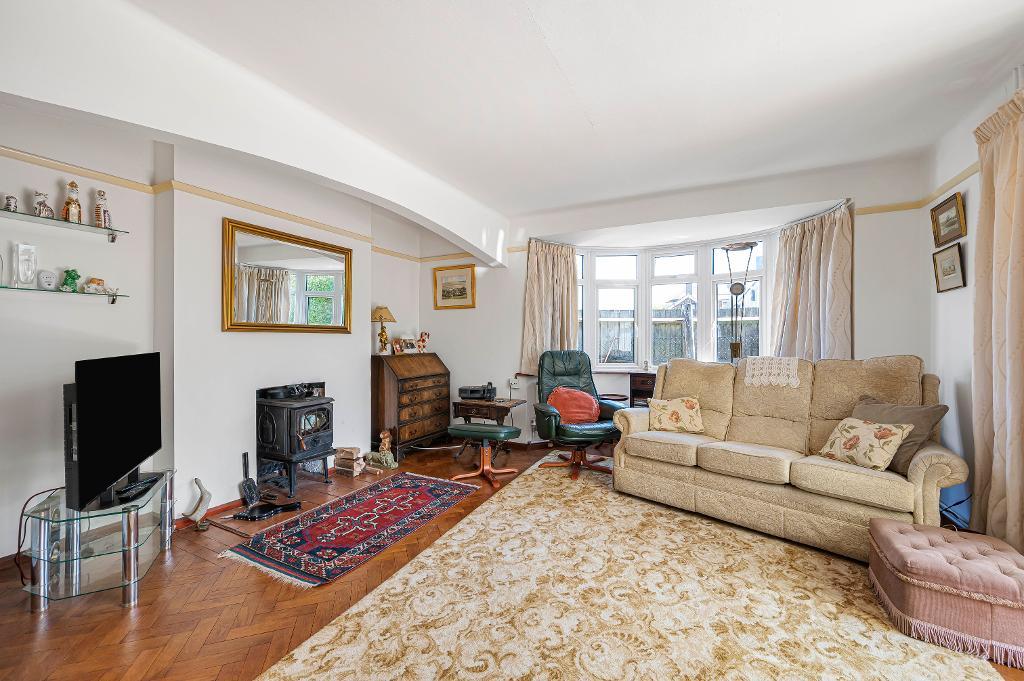 3 Bedroom House for Sale in Seaford, BN25 4LH