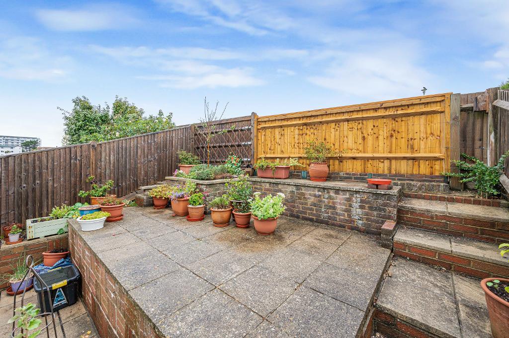3 Bedroom House for Sale in Seaford, BN25 1BU